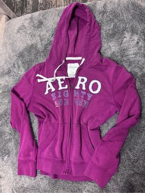 Vintage y2k Aeropostale purple zip up with hood Size L